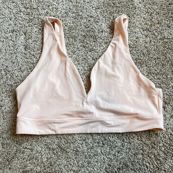 Bralette - Picture 1 of 3